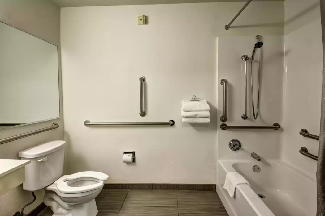 Murray Inn & Suites 5/12