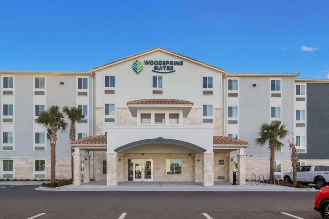 WoodSpring Suites Jacksonville - South photo2