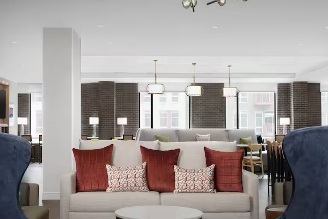 Home2 Suites by Hilton Falls Church 12/26