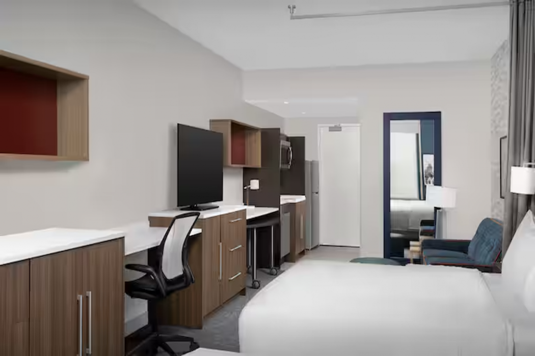 Home2 Suites by Hilton Falls Church 9/26