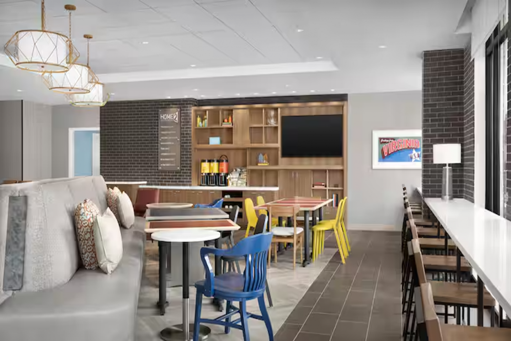 Home2 Suites by Hilton Falls Church 13/26