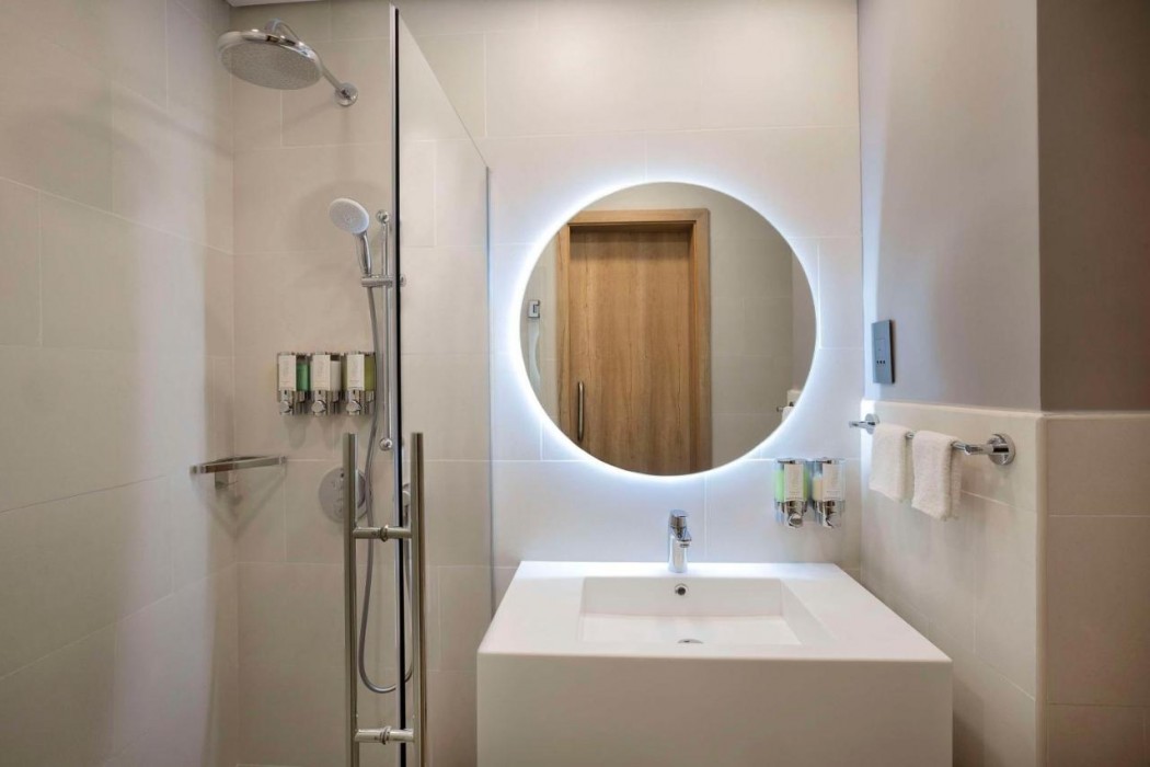 Hampton by Hilton Sharma NEOM Community 1 10/37
