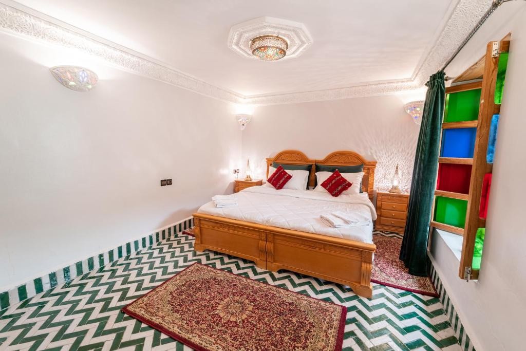 Riad Taj Salma 16/68