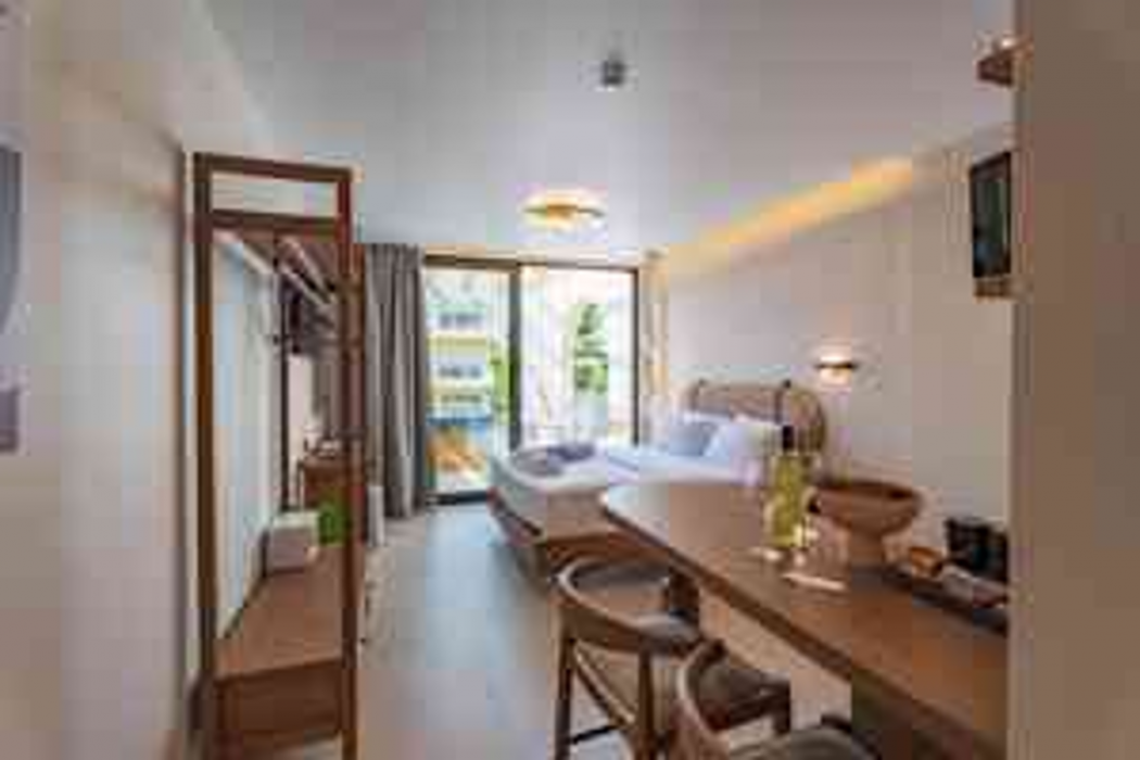 Vaya Suites by Omilos Hotels 18/49