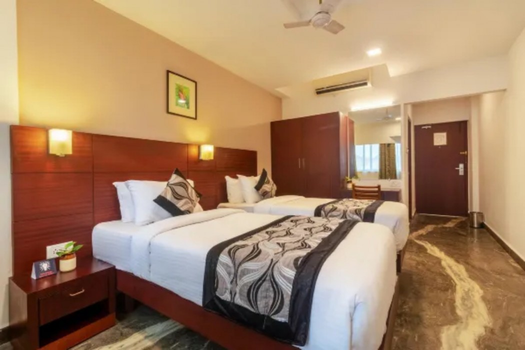 Zip By Spree Hotels Mangala Towers 9/48