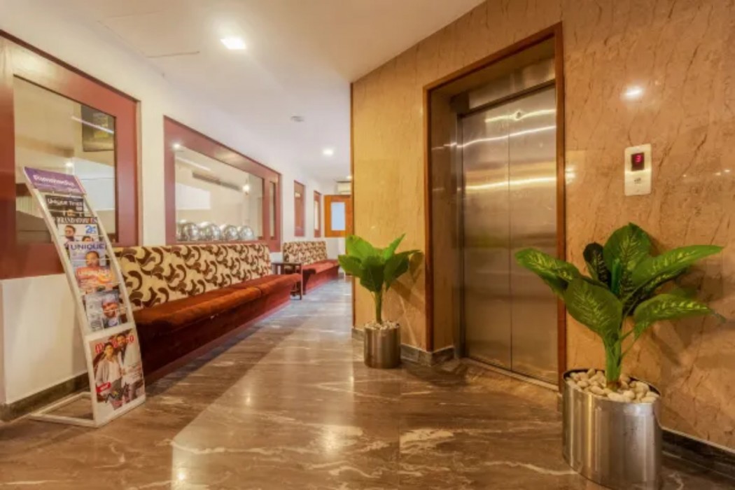 Lobby at Zip By Spree Hotels Mangala Towers, THRISSUR