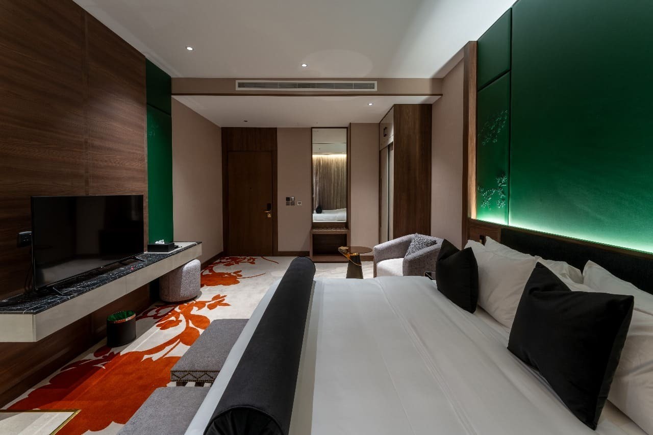 Super King Size Room