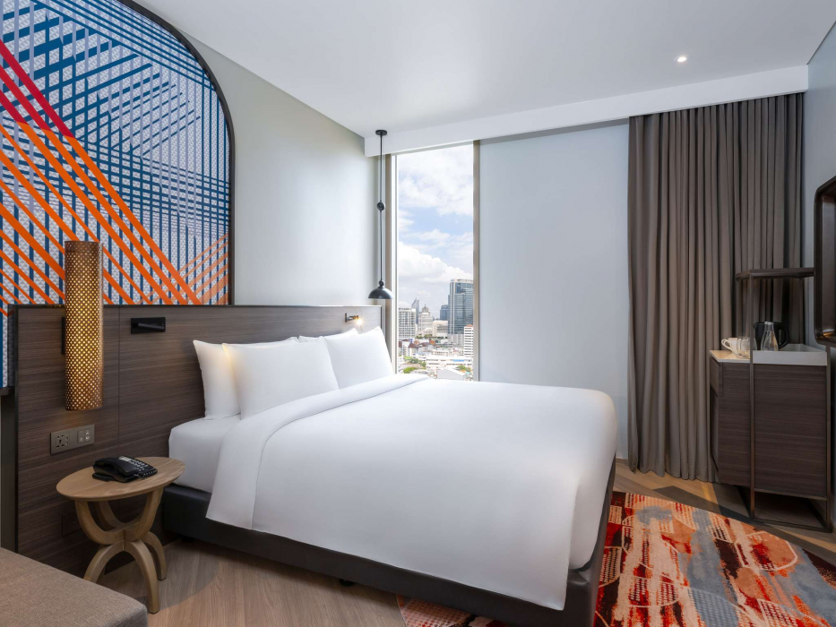 Mercure Bangkok Surawong 15/64