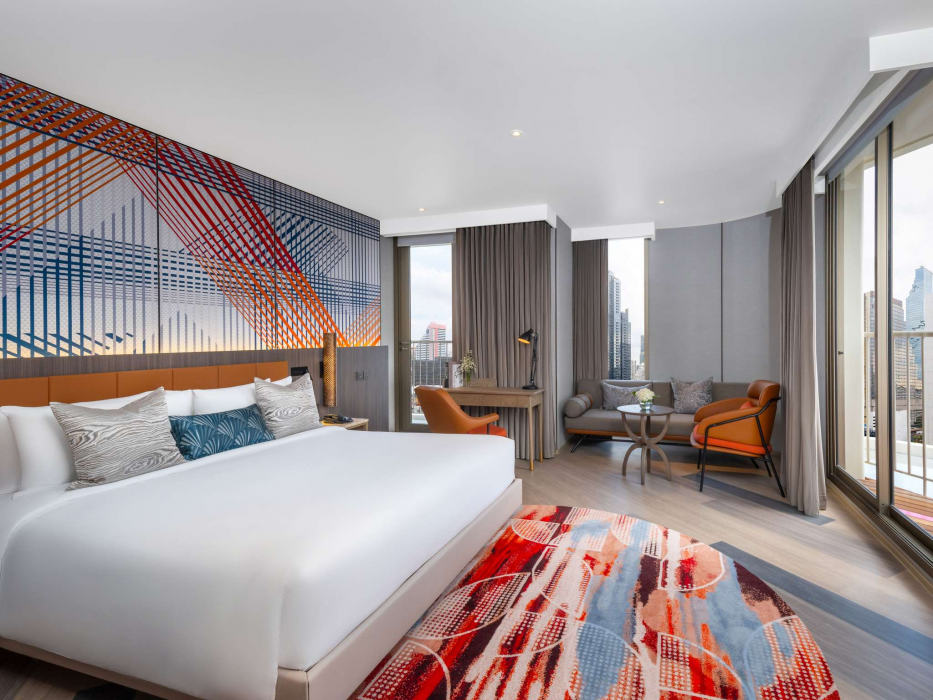 Mercure Bangkok Surawong 17/64