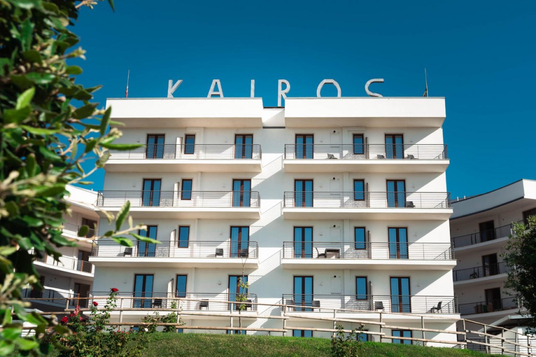 Kairos Hotel 3/58