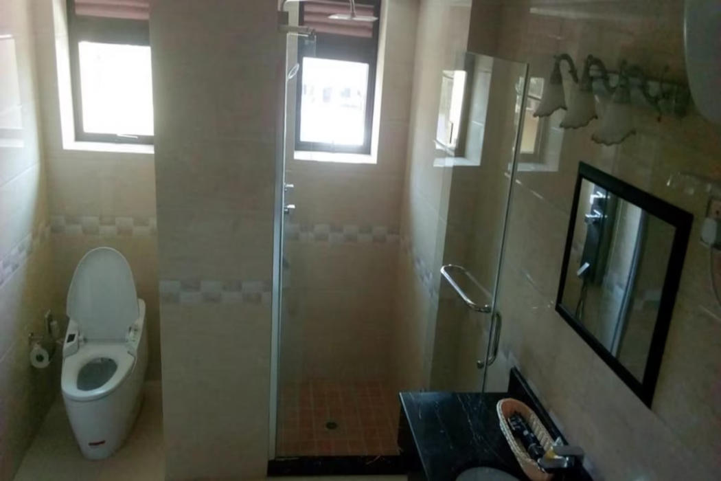 Courtyard International Hotel 11/40