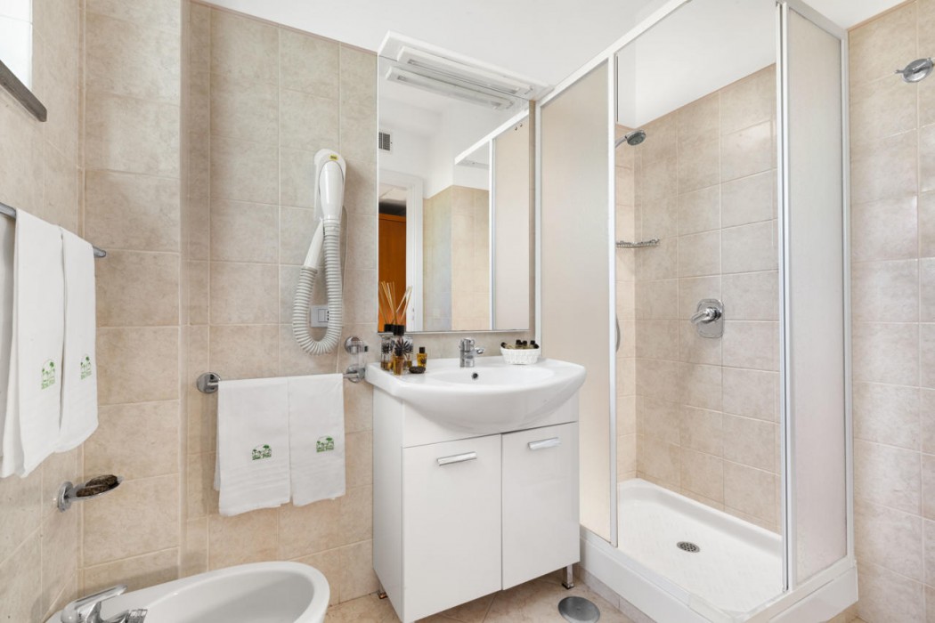 Relais 2 Pini Capri 17/38