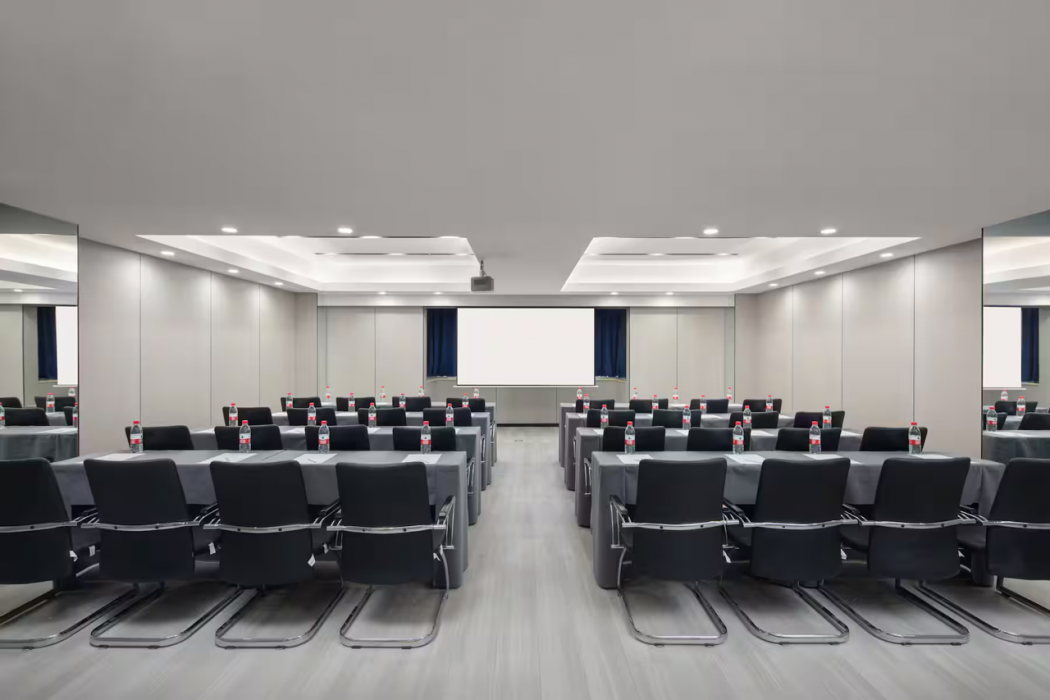 Microtel by Wyndham Kunming Guandu 18/27