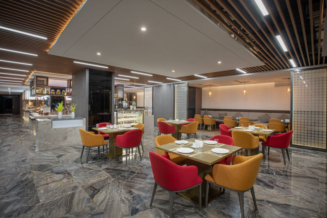 Ramada by Wyndham Bayannur 16/33