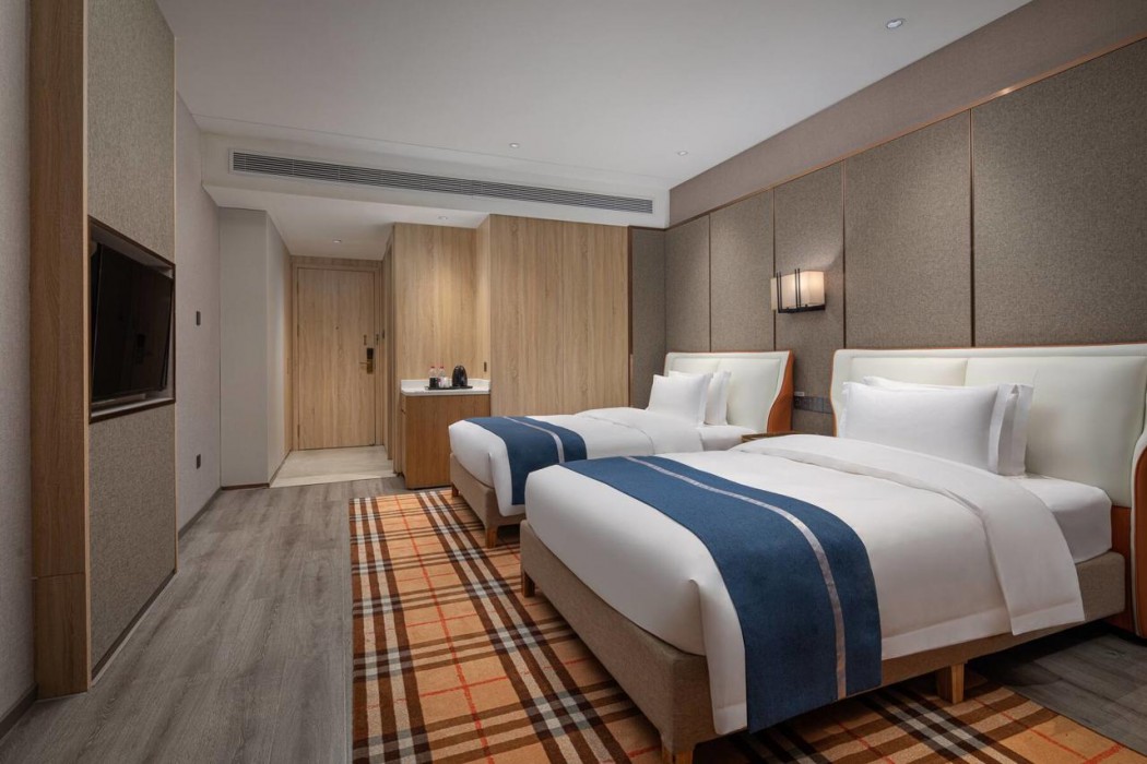 Microtel by Wyndham Changsha Yuhua 9/35