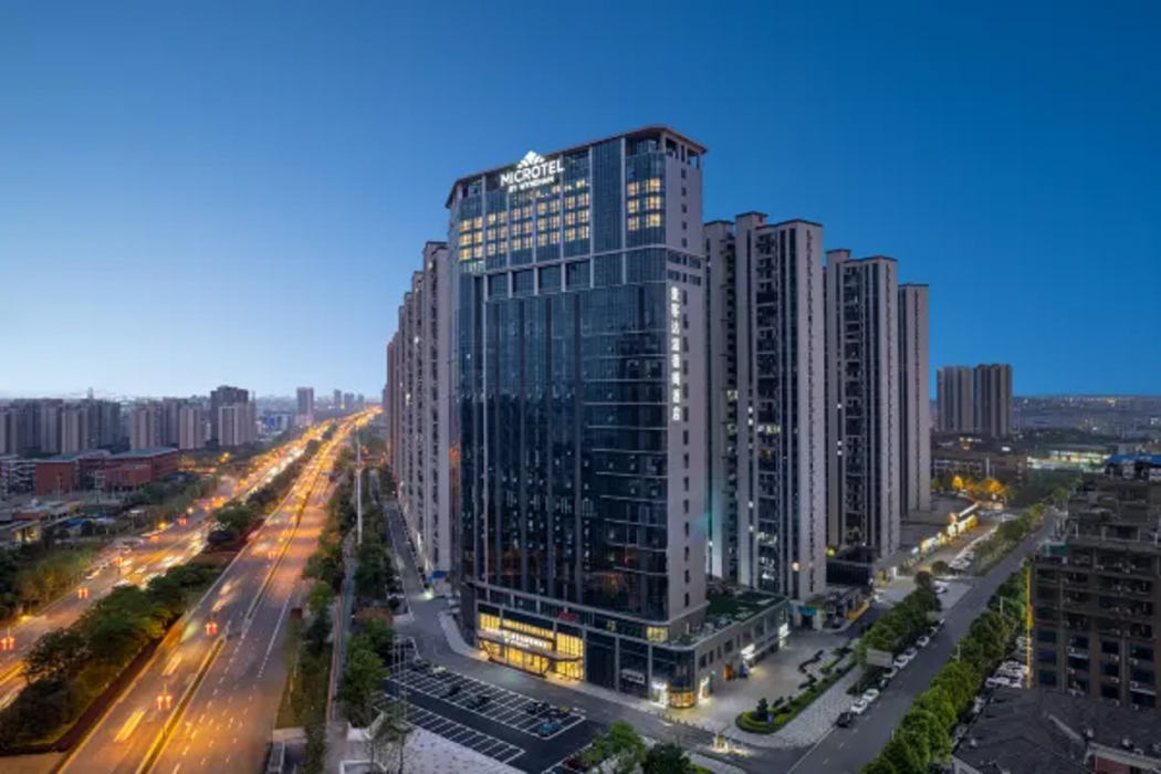 Microtel by Wyndham Changsha Xingsha 1/18