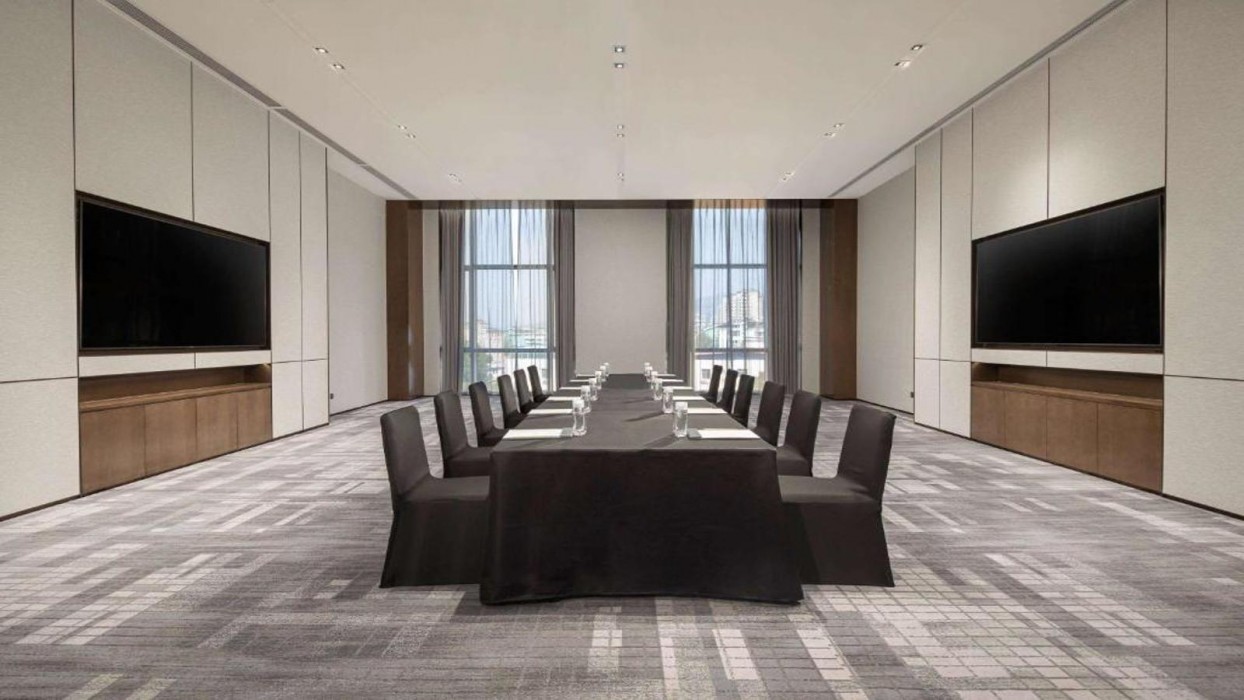 Wyndham Grand Lishui Downtown 16/26