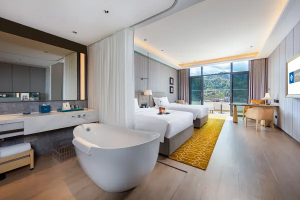Wyndham Grand Plaza Royale Hot Springs Fenghuang 8/39