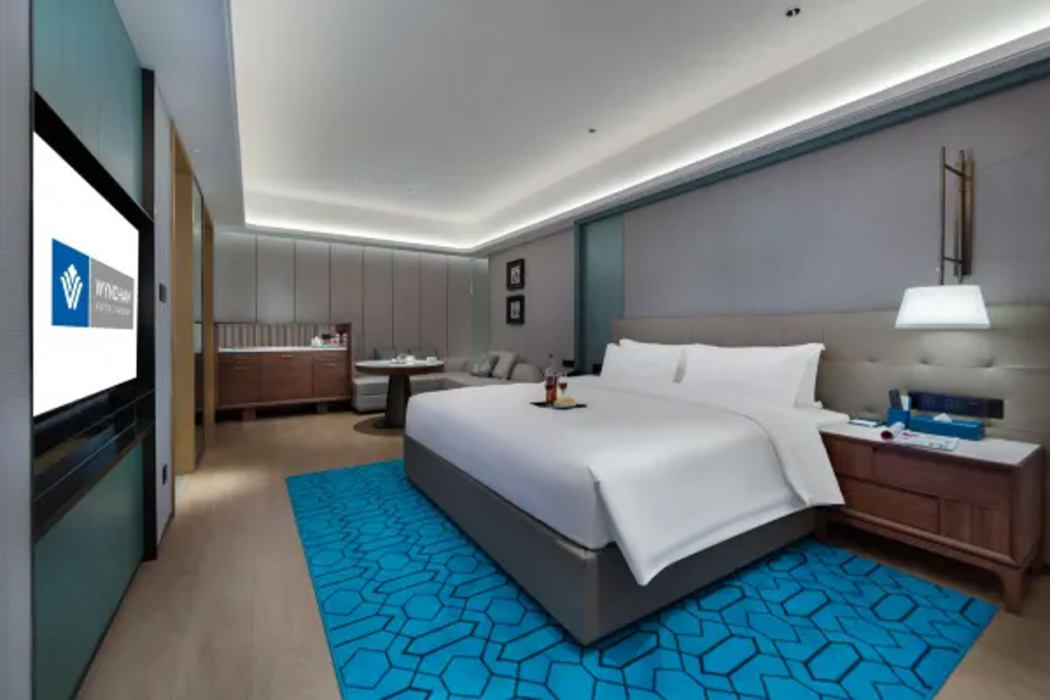 Wyndham Grand Plaza Royale Hot Springs Fenghuang 9/39