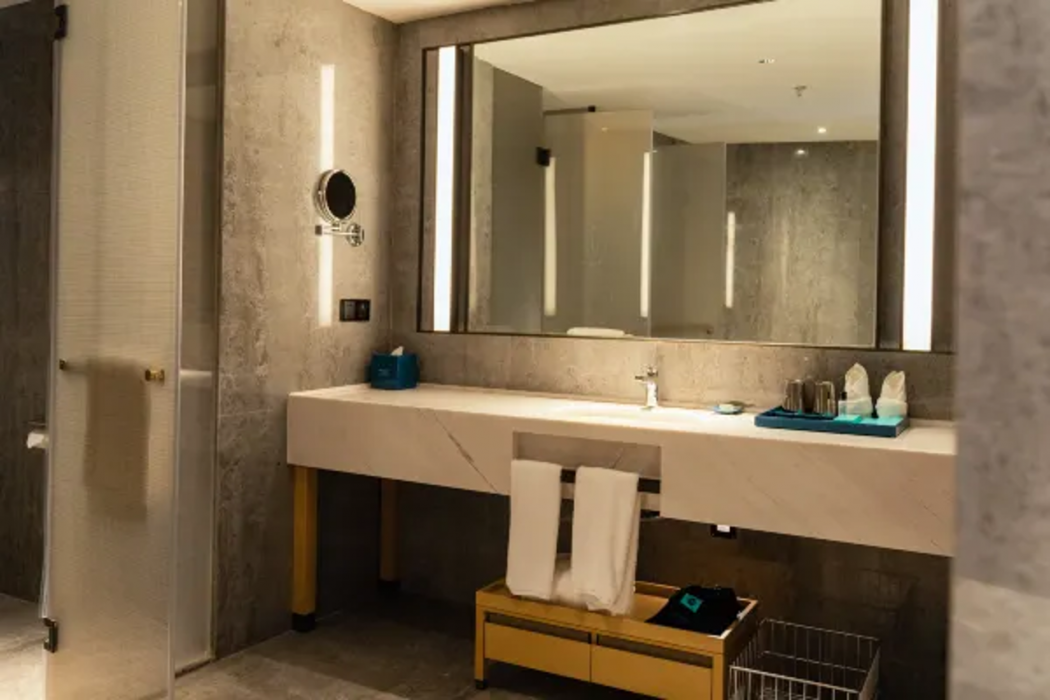 Wyndham Grand Plaza Royale Hot Springs Fenghuang 7/39
