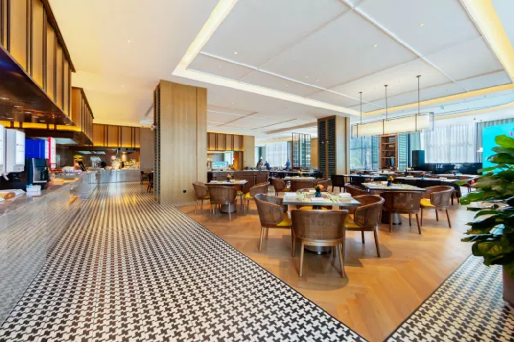Wyndham Grand Plaza Royale Hot Springs Fenghuang 14/39