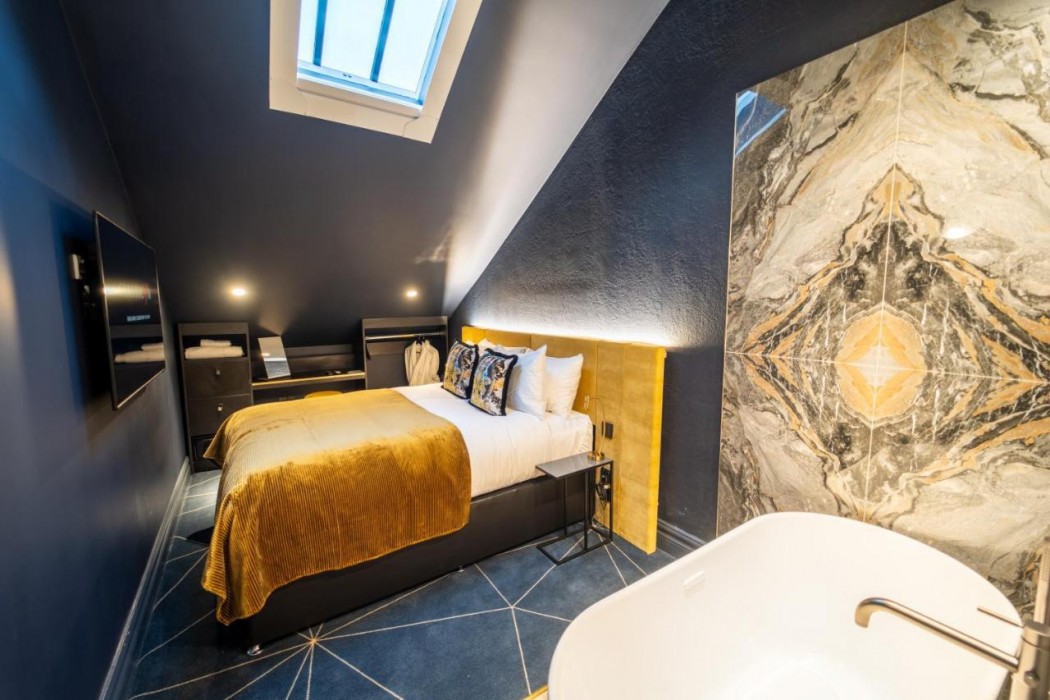 Room at Forty-Seven Manchester, WorldHotels Crafted, MANCHESTER