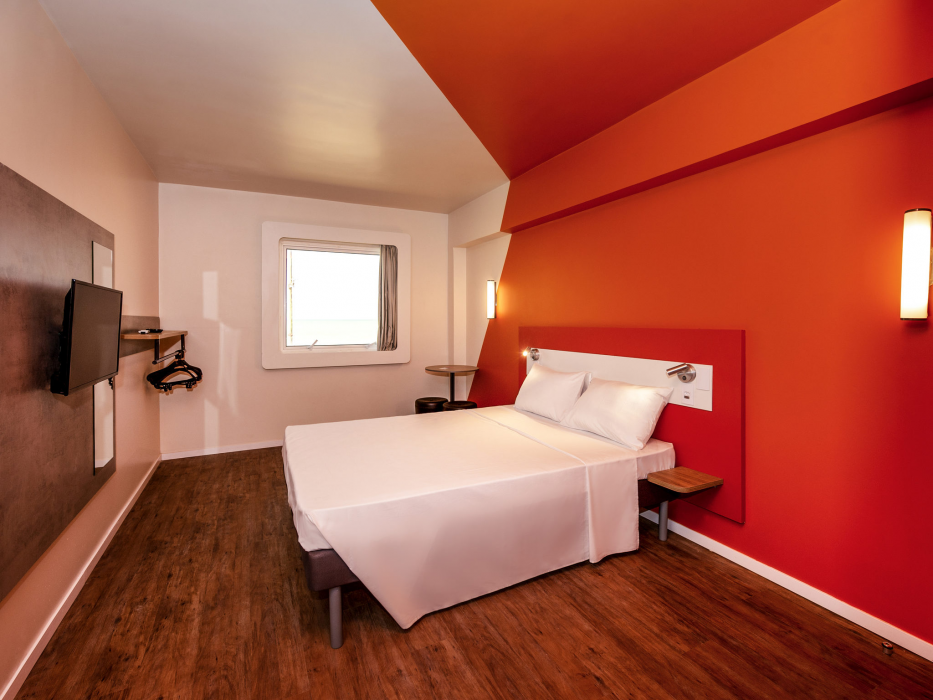 Ibis Budget Recife Jaboatao 18/64