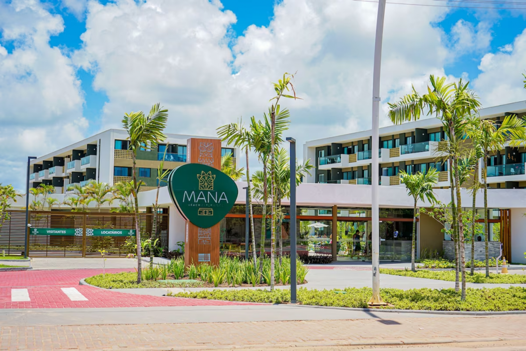 mana beach experience by all