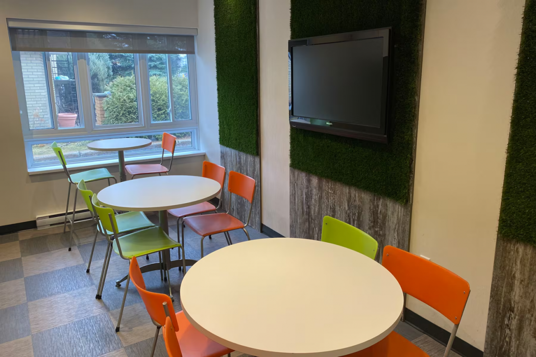 Ramada by Wyndham Laval 32/60