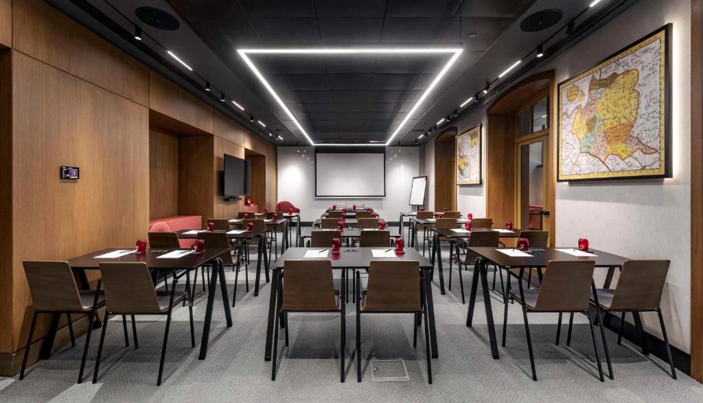 Radisson RED Tbilisi 27/73
