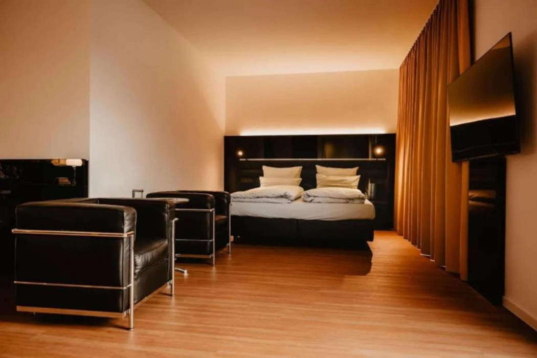 Hotel Brueggen 5/28
