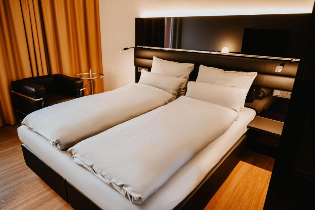 Hotel Brueggen 7/28