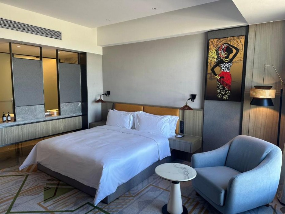 ARGYLE GRAND HOTEL 18/70