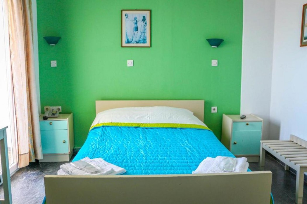 Room at Mirtos Hotel, IERAPETRA