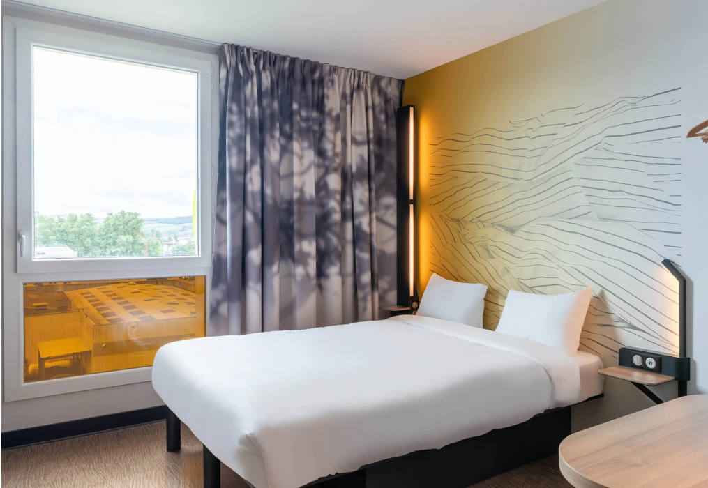 Room at B&B Hotel Villefranche-sur-Saone Sud, VILLEFRANCHE SUR SAONE
