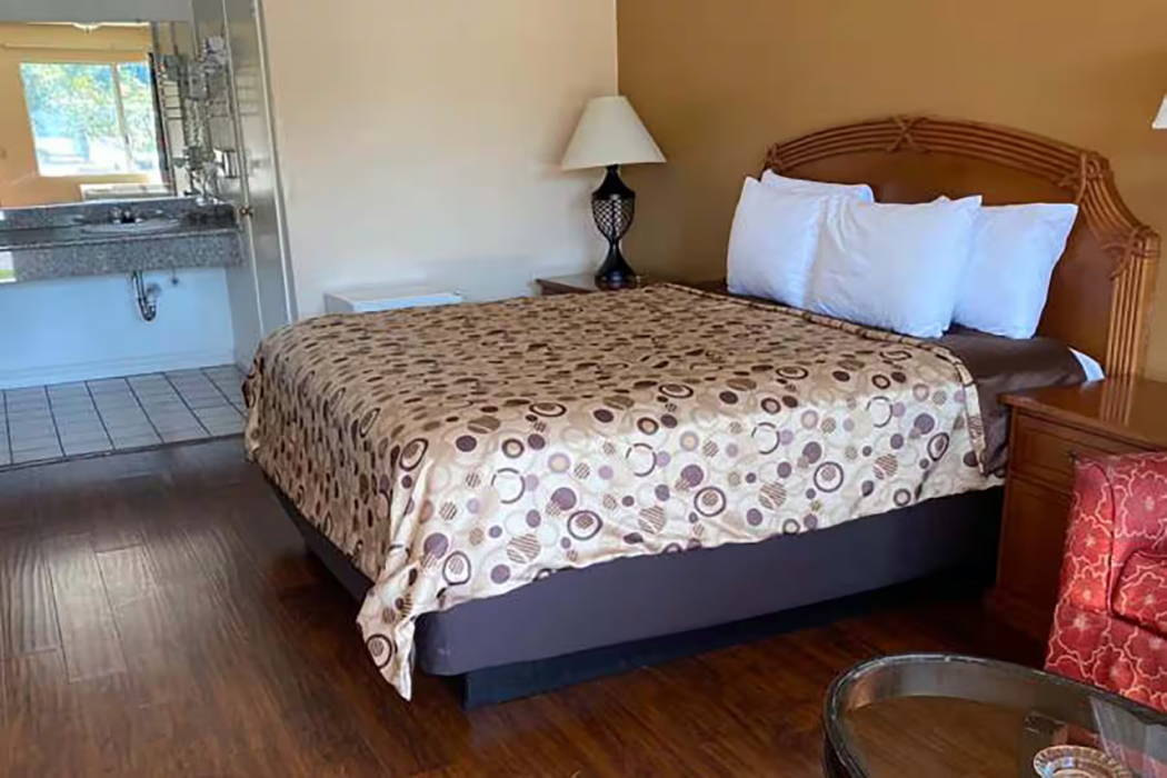 Casa Blanca Hotel & Suites Azusa 7/37