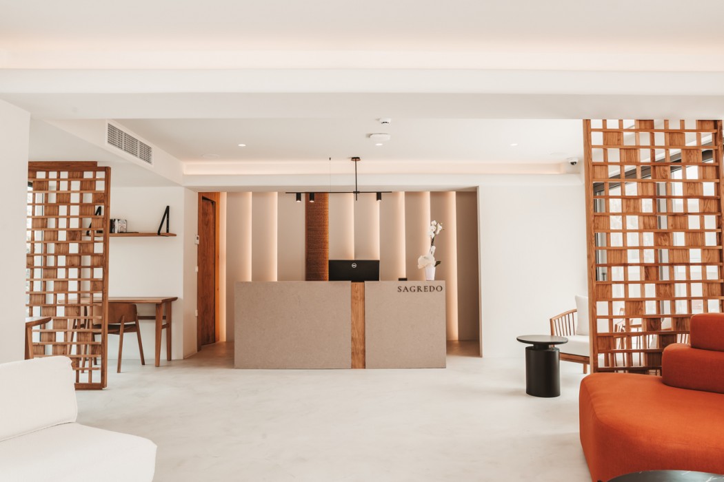 Sagredo Beachfront Retreat & Spa by E-GEO 12/48