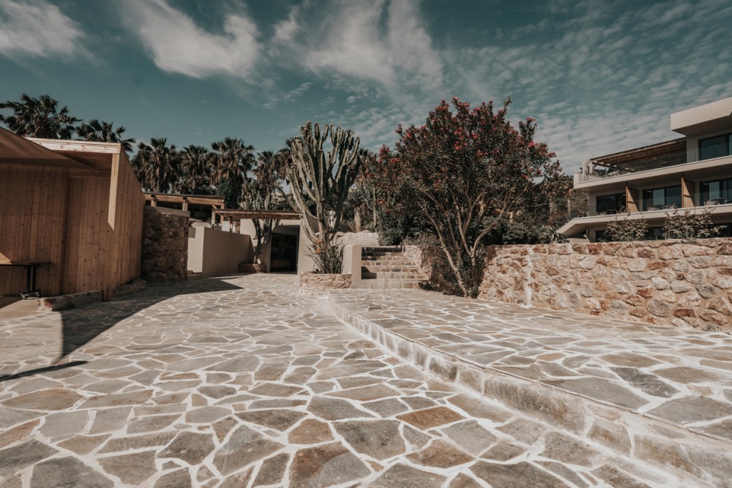 Sagredo Beachfront Retreat & Spa by E-GEO 35/48