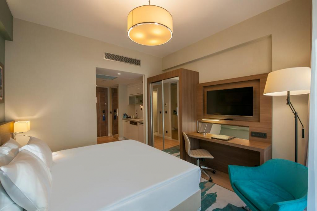 The Superior Living Batisehir 8/55