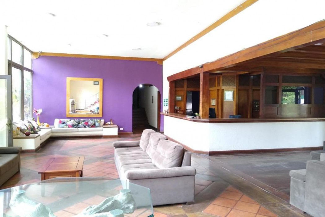 Lobby at OYO Del Verde Hotel, ITAPECERICA DA SERRA