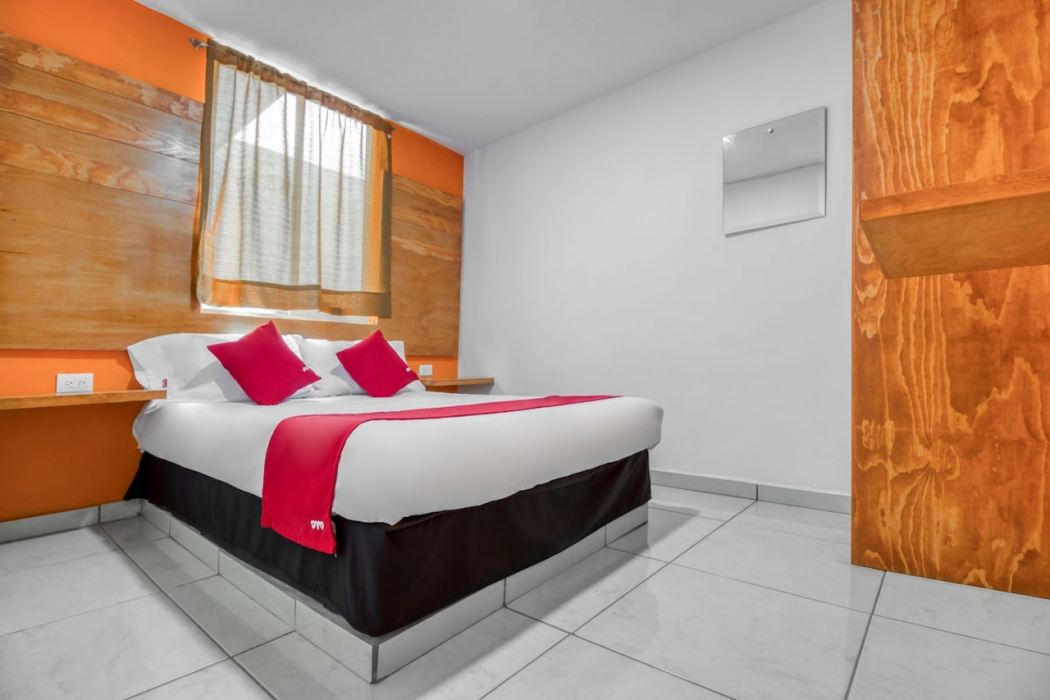 OYO Hotel Familiar Tollan 9/38