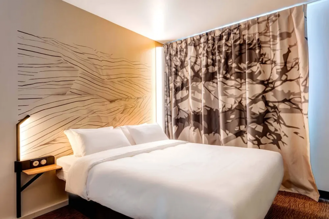 B&B Hotel Mulhouse Bale Aeroport 13/35