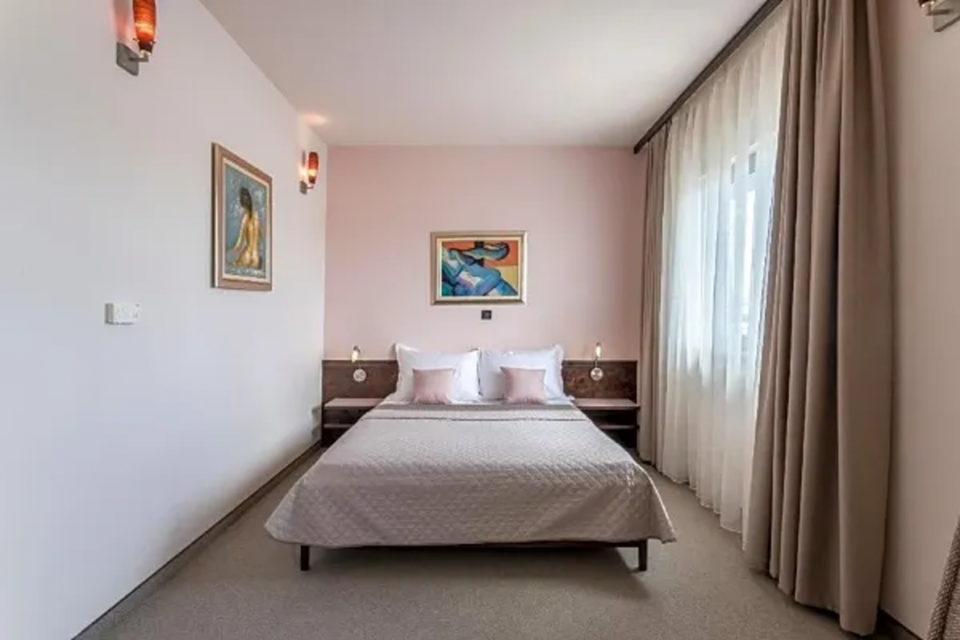As Hotel 20/57