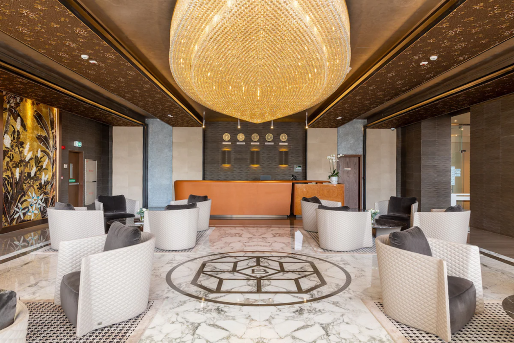 The Bentley Luxury Hotel and Suites Doha 6/60