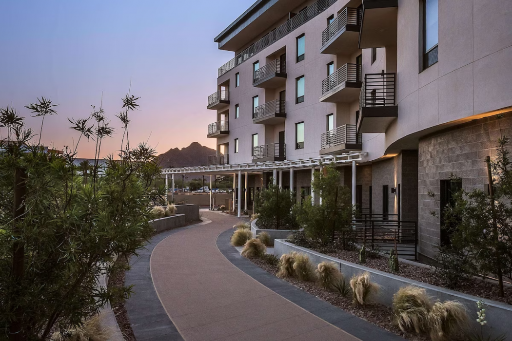 Sentral Old Town Scottsdale 2/51