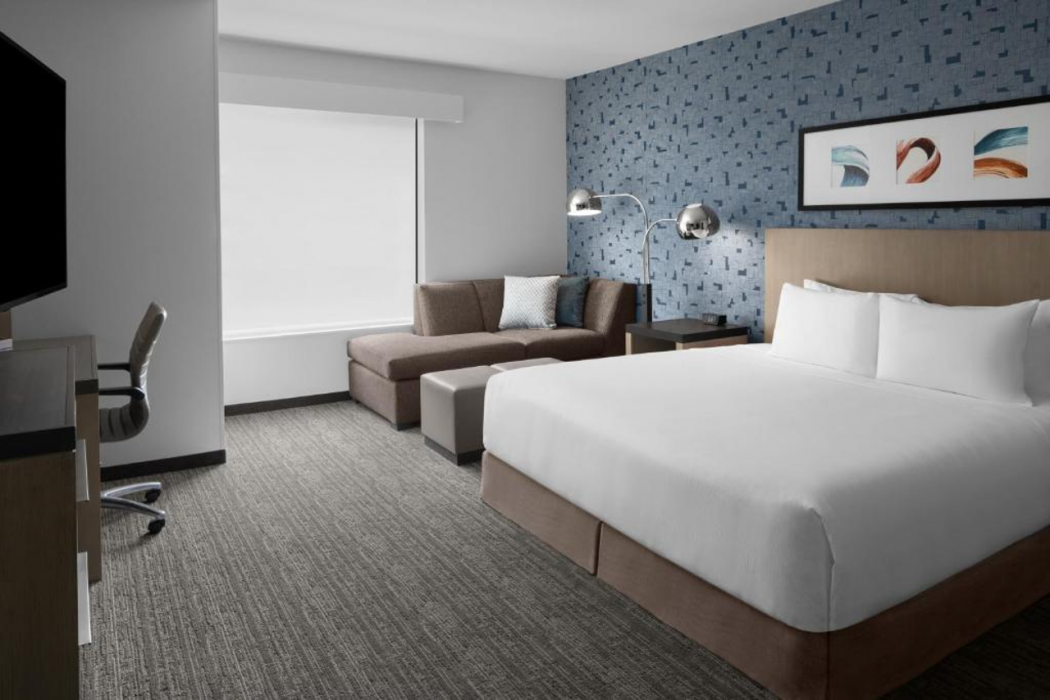 Hyatt House Lansing University Area 9/49