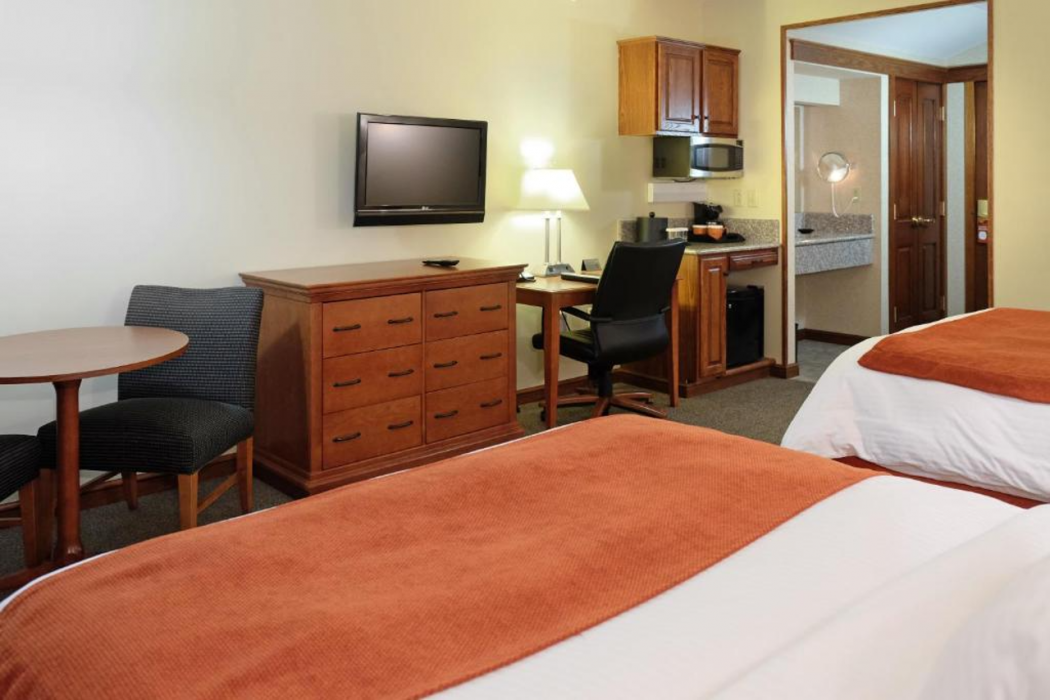 The Inn at Ohio Northern University 4/34