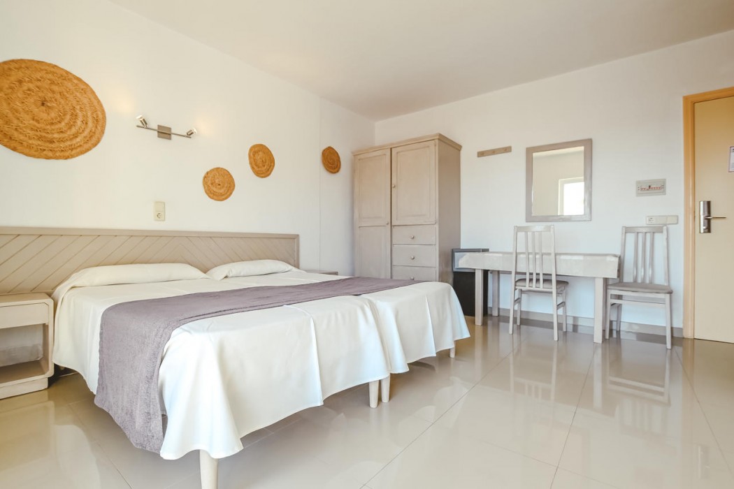 Hotel Lliteras 18/104