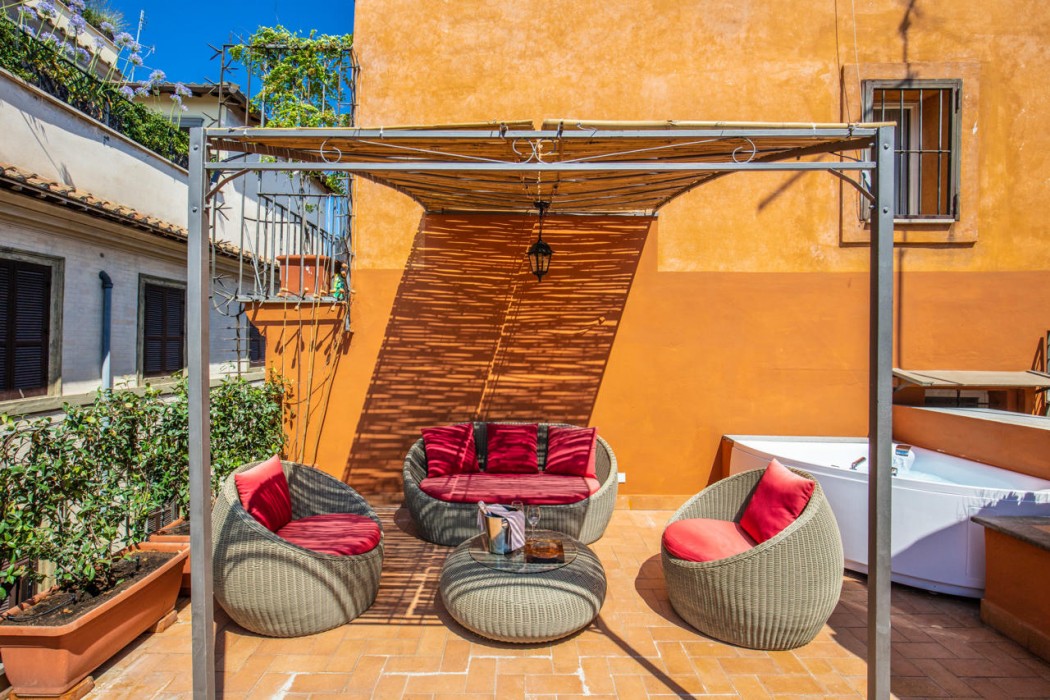 Maison D'Art Apartments 15/15