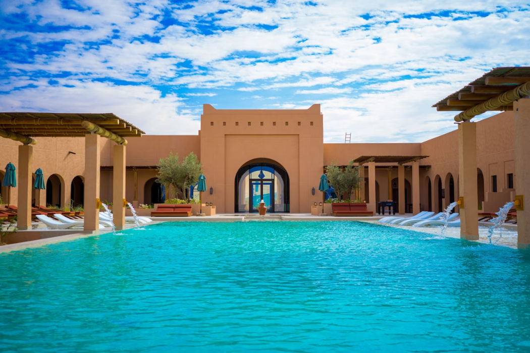 Bab Al Nojoum Bateen Liwa 22/60